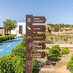 Higueronrentals Paradise Lift