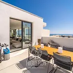 Апартаменти Higueronrentals Paradise Lift