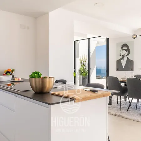 Higueronrentals Paradise Lift Apartman *